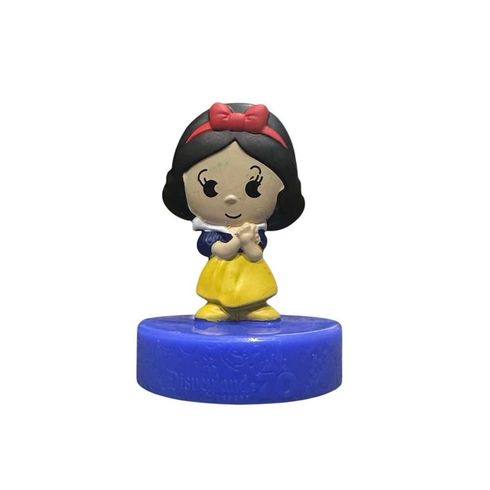 Disneyland 70th Anniversary Snow White McDonald’s Collection 2025 Figure Toy
